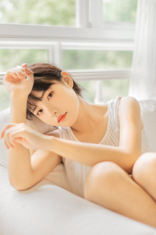 美竹凉子